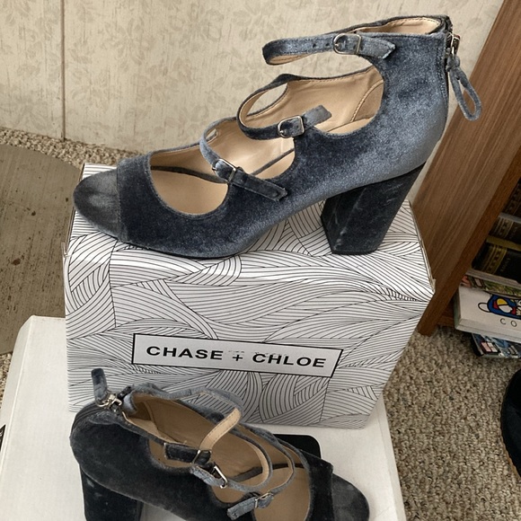 Grey felt heels - Picture 2 of 4